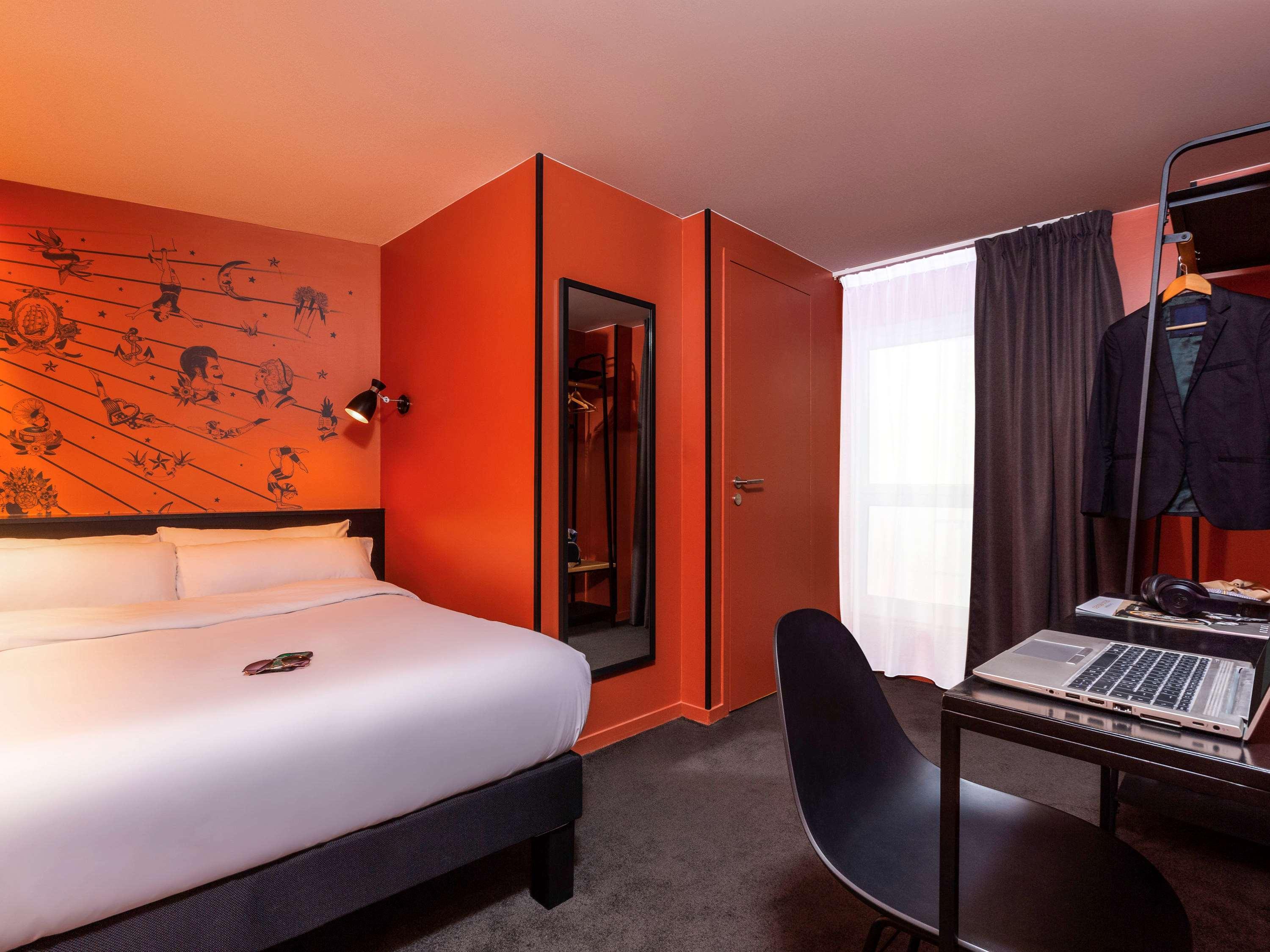 ホテル Ibis Styles Paris Gare De L'Est Magenta エクステリア 写真